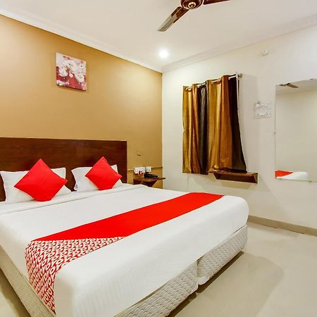 Hotel Oyo Akshaya Nest Vijayawāda Zewnętrze zdjęcie