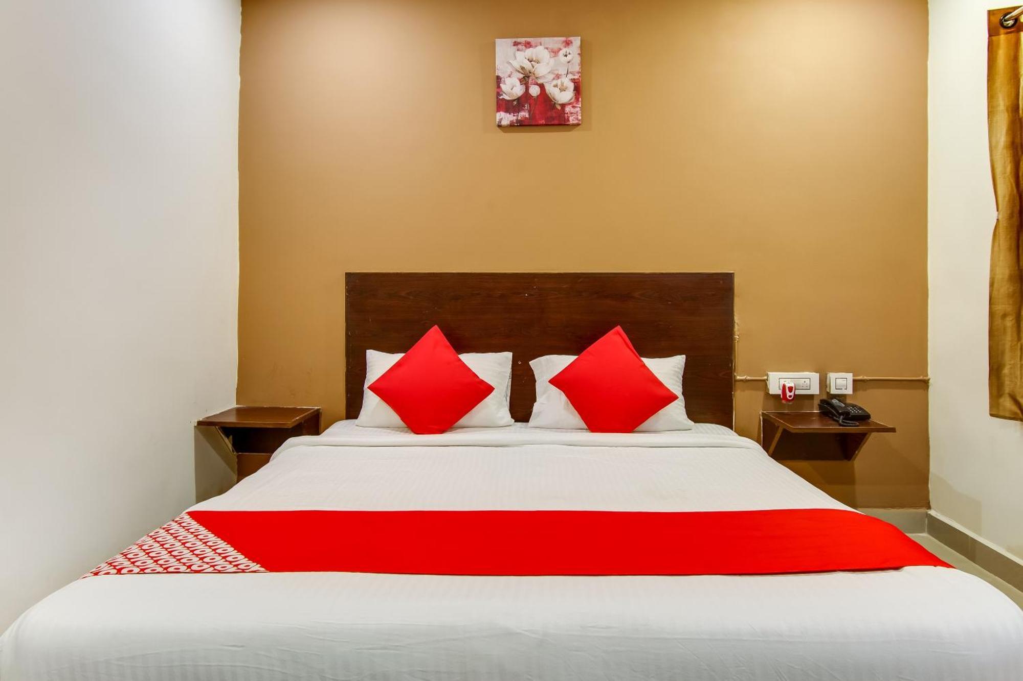 Hotel Oyo Akshaya Nest Vijayawāda Zewnętrze zdjęcie