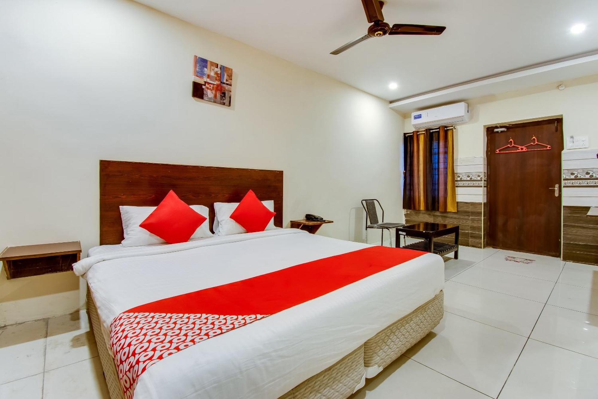 Hotel Oyo Akshaya Nest Vijayawāda Zewnętrze zdjęcie